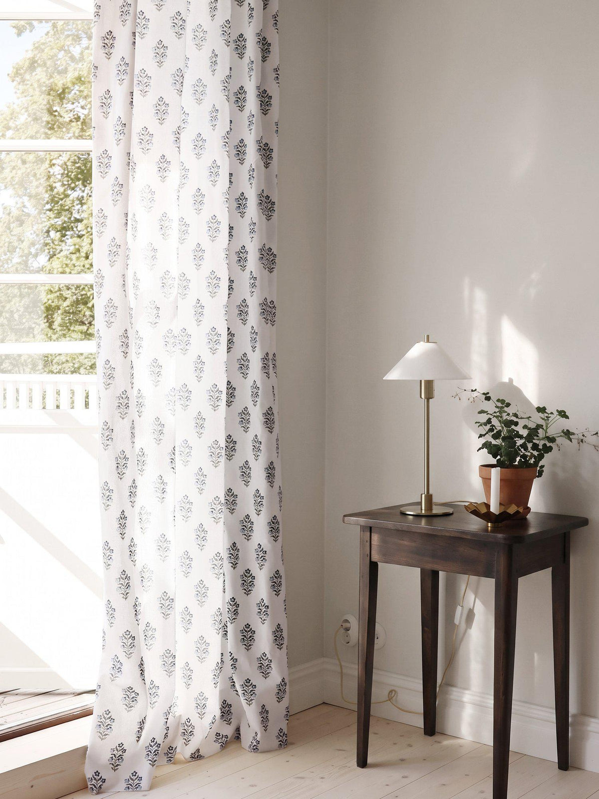 Alva Gardin 2-pack – Djupblå 2x145x250 cm
