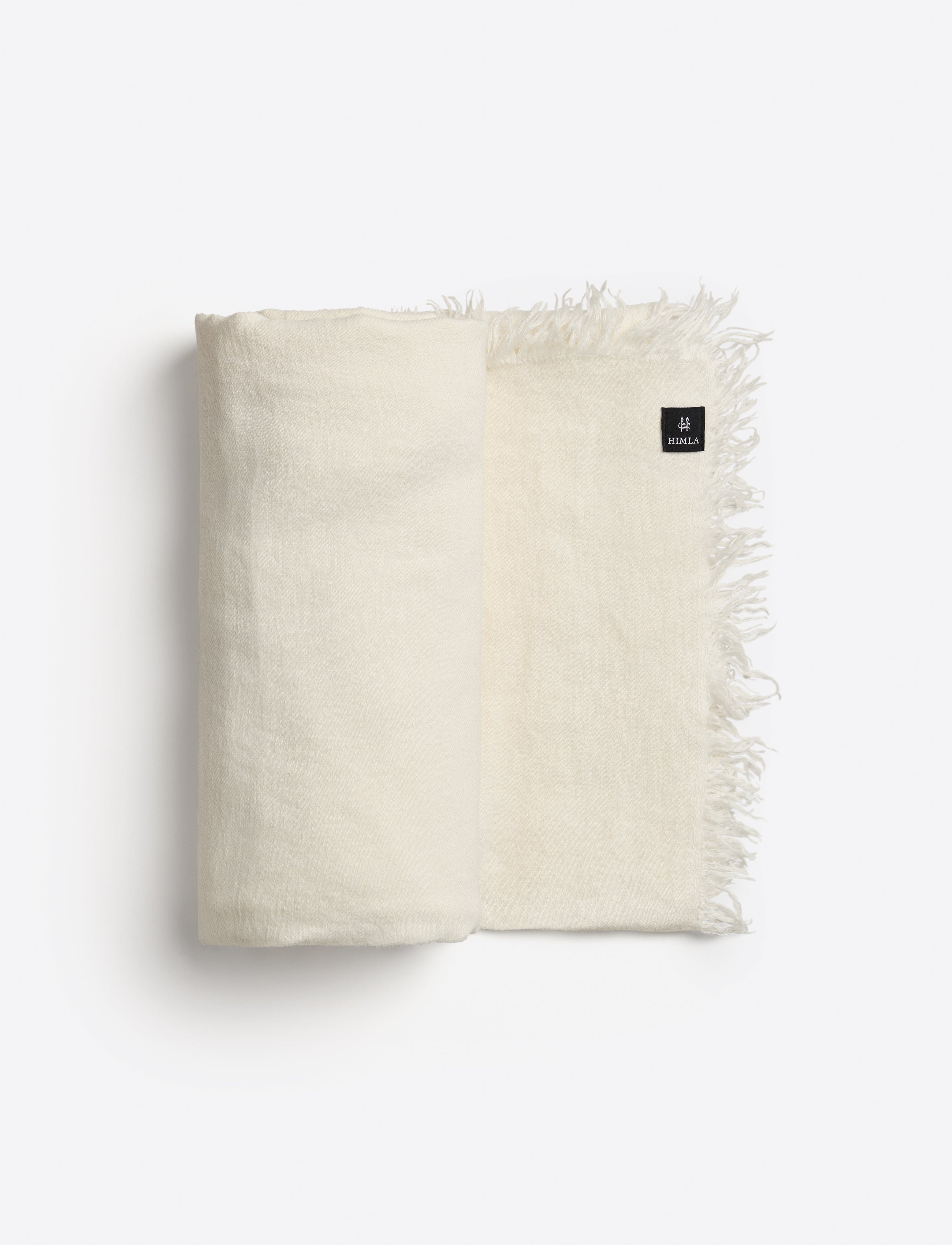 Merlin Throw Off-white