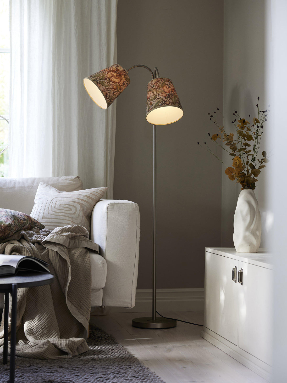Amy Golvfot Flex2 – Krom 150 cm