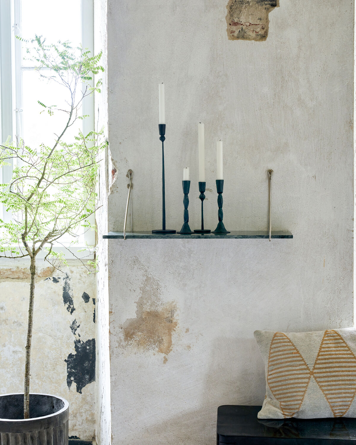 Hyllkonsol, HDApart, Borstat silver