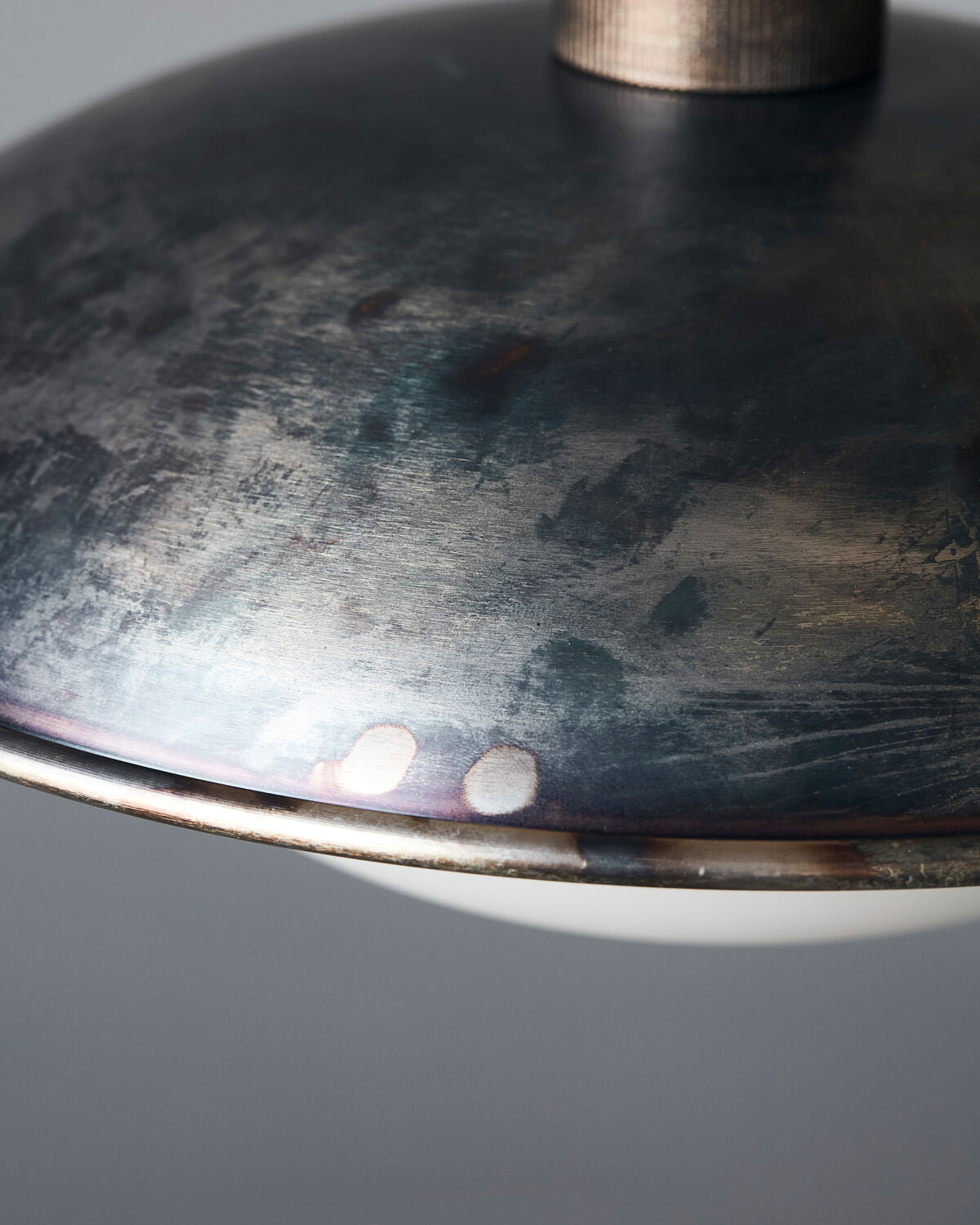 Lampa, HDBoston, Antik brun