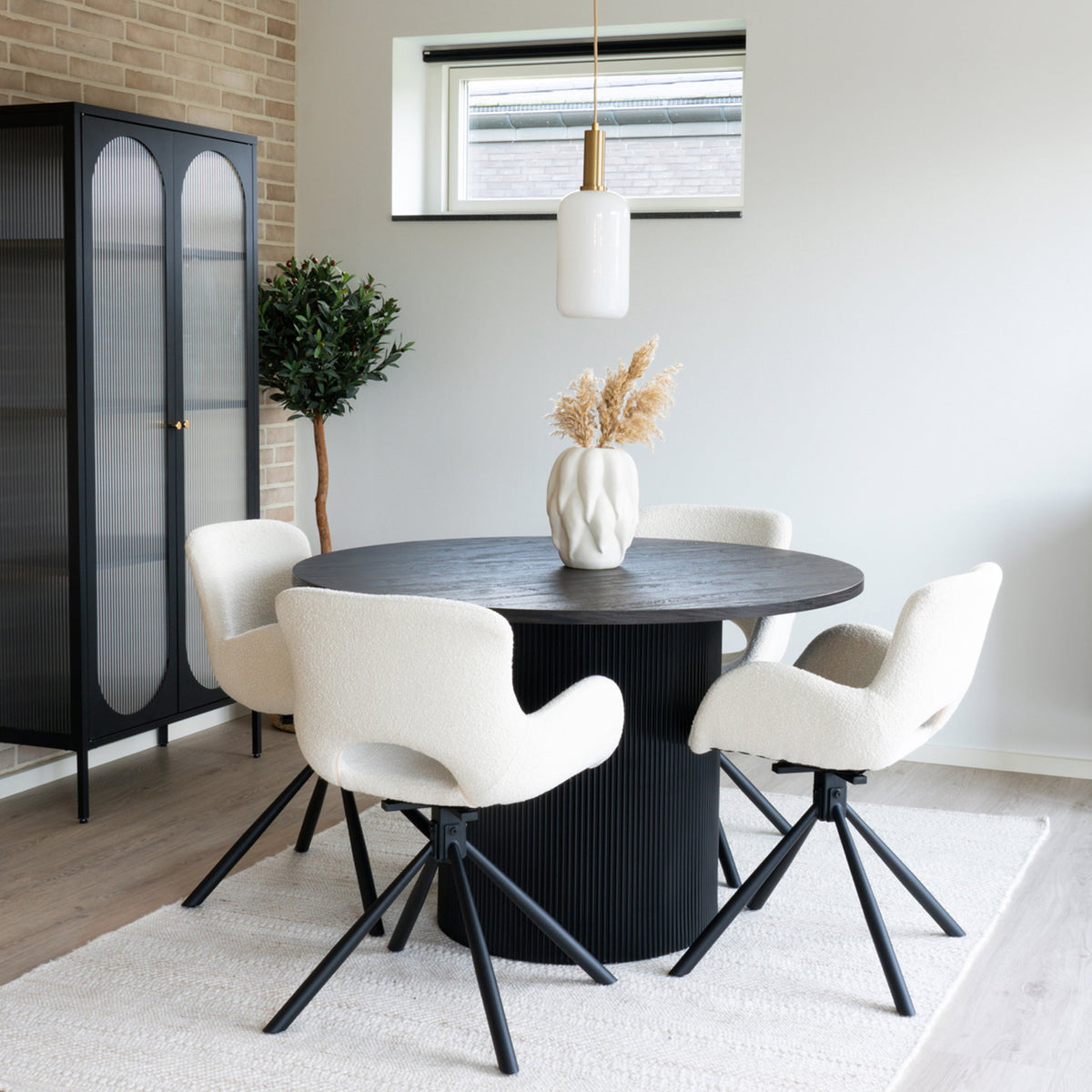 House Nordic, Boavista Runt Matbord Mörkbrun Ø120 cm