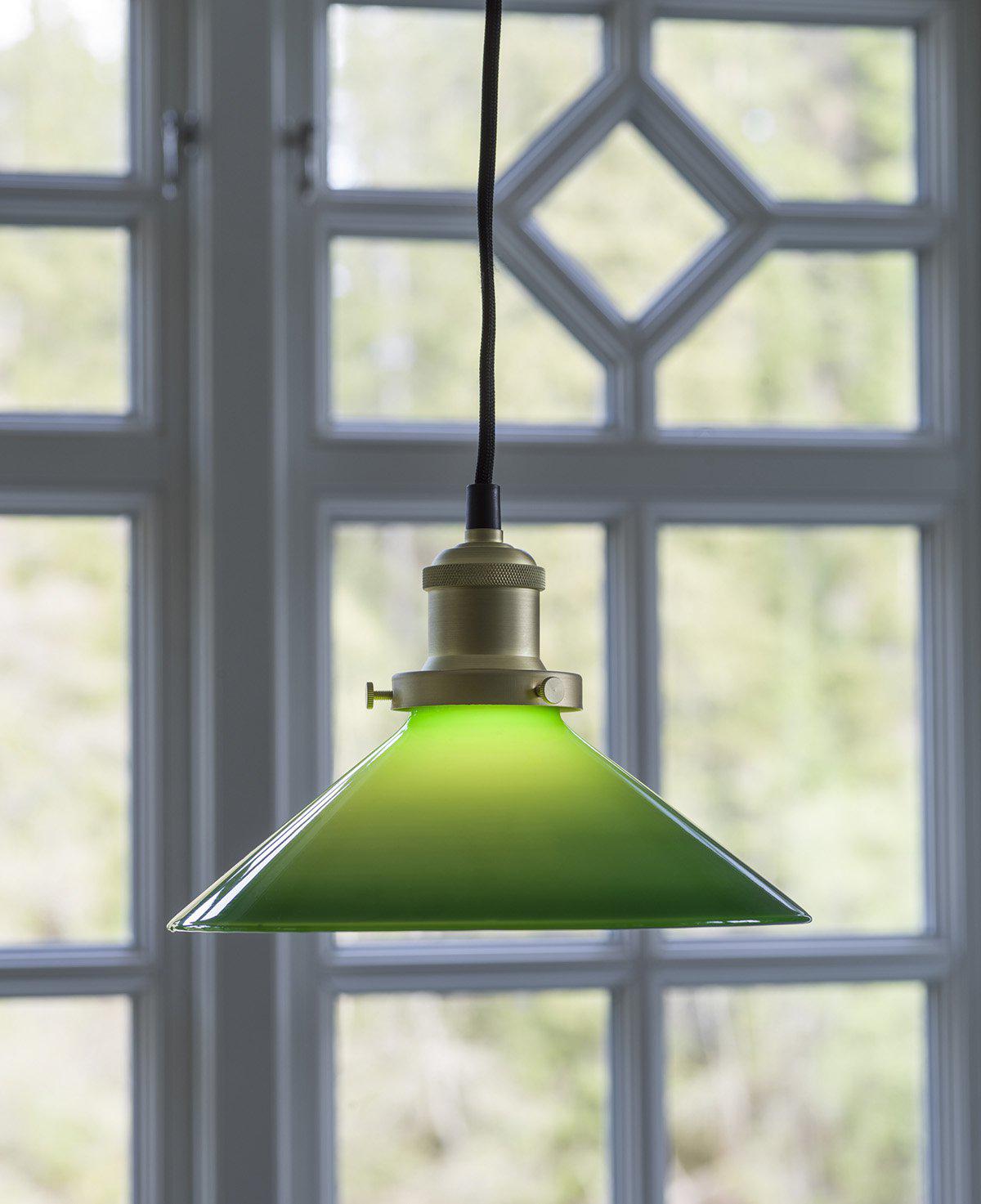 August Lampskärm – Opal 15 cm
