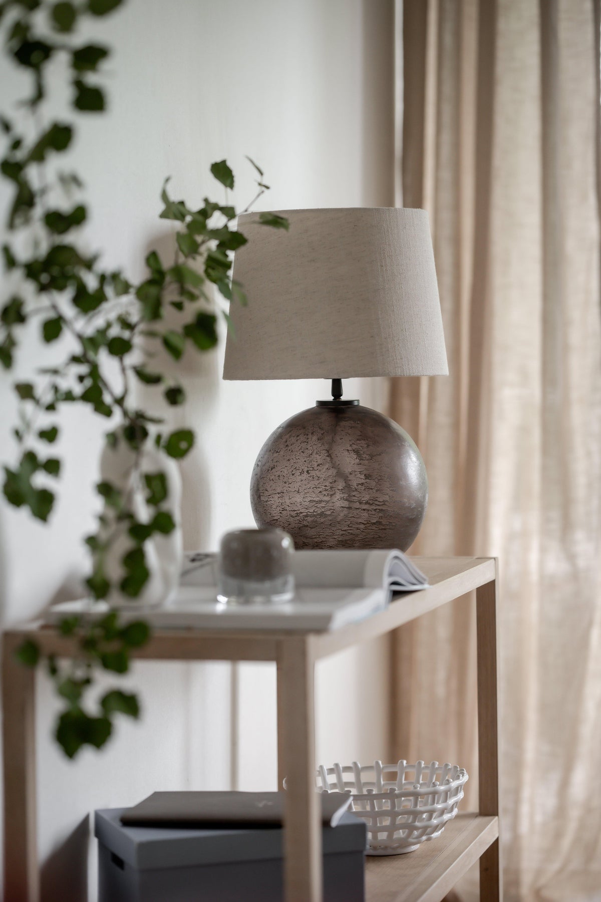 Jonna Lampfot – Brun vintage 28 cm