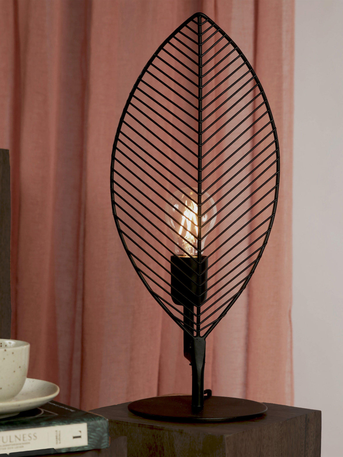 Elm Bordslampa M – Svart 42 cm