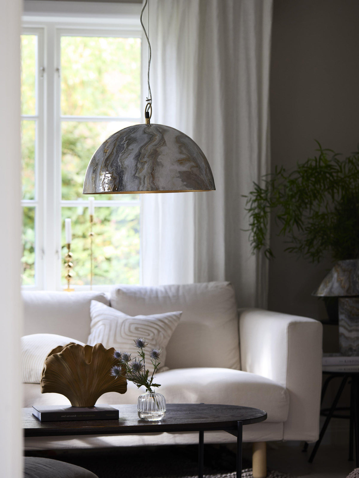 Marnie Taklampa – Marmor 45 cm