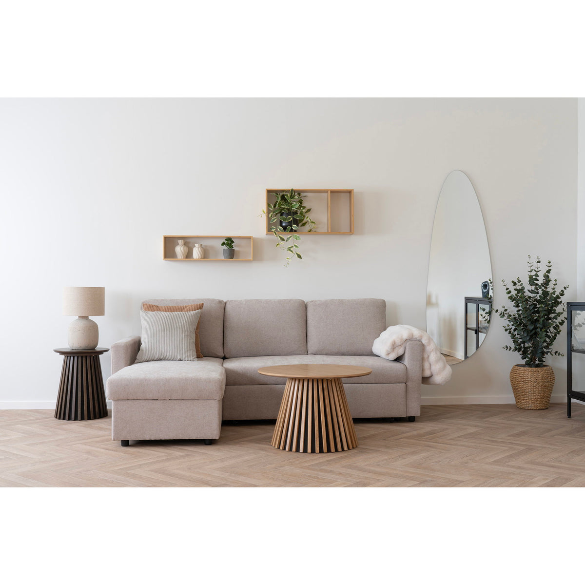 House Nordic, Ember Vägghylla Bambu Natur 70 cm Höjd 35,5 cm