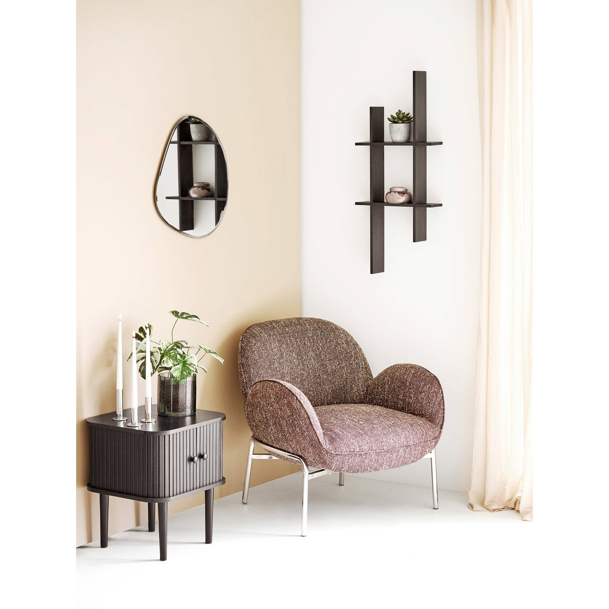 House Nordic, Mostar Vägghylla Furu Svart 86 cm