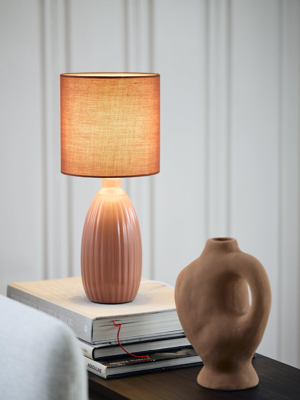 Uno bordslampa Roströd 37cm