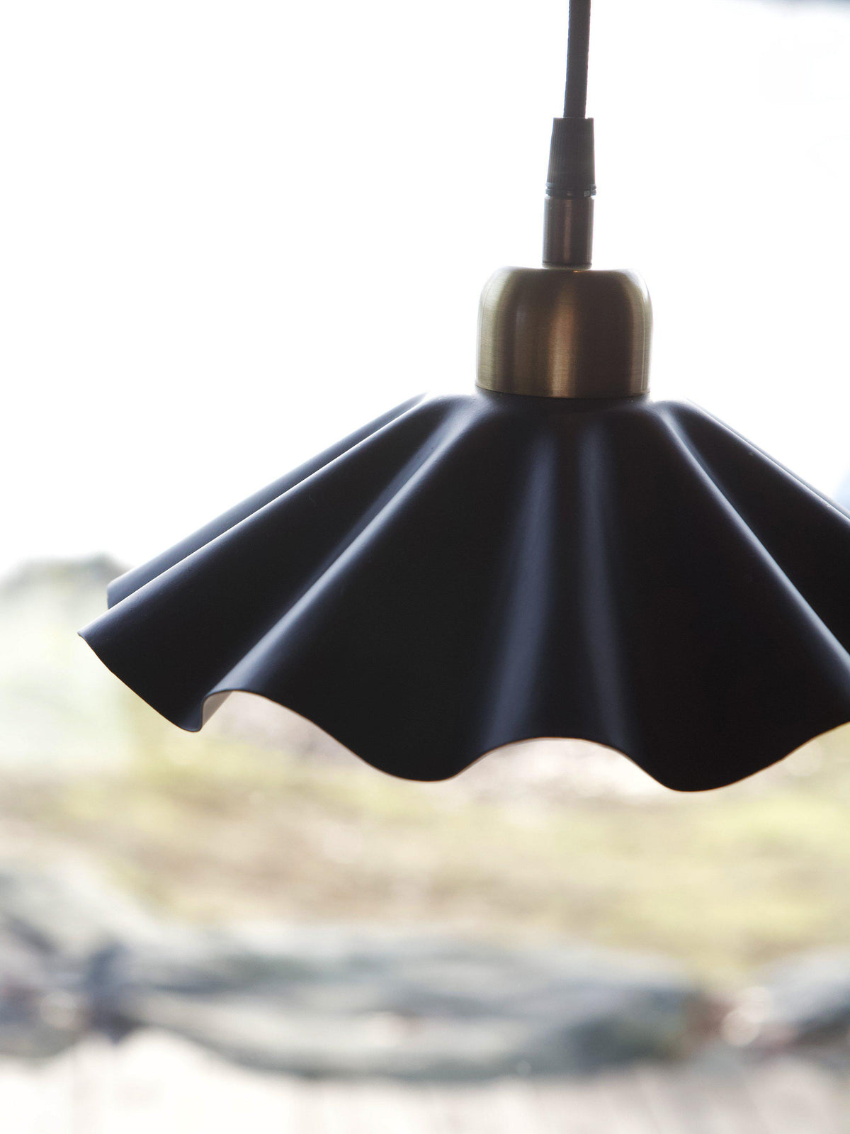 Aira Fönsterlampa – Svart/Mässing 25 cm