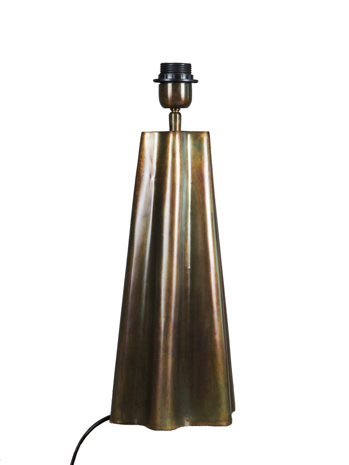 Aira Lampfot – Oljad mässing 44 cm