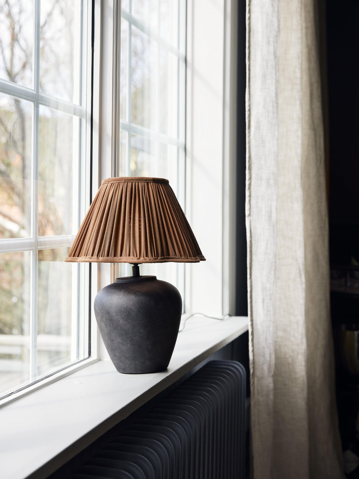 Lilly Lampfot – Antracit 29 cm