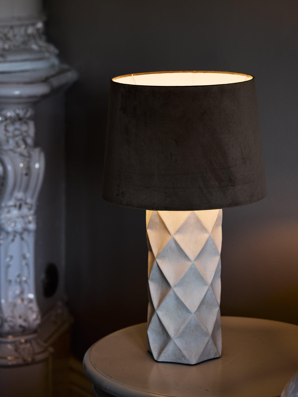 Hazel Lampfot – Beige 43 cm