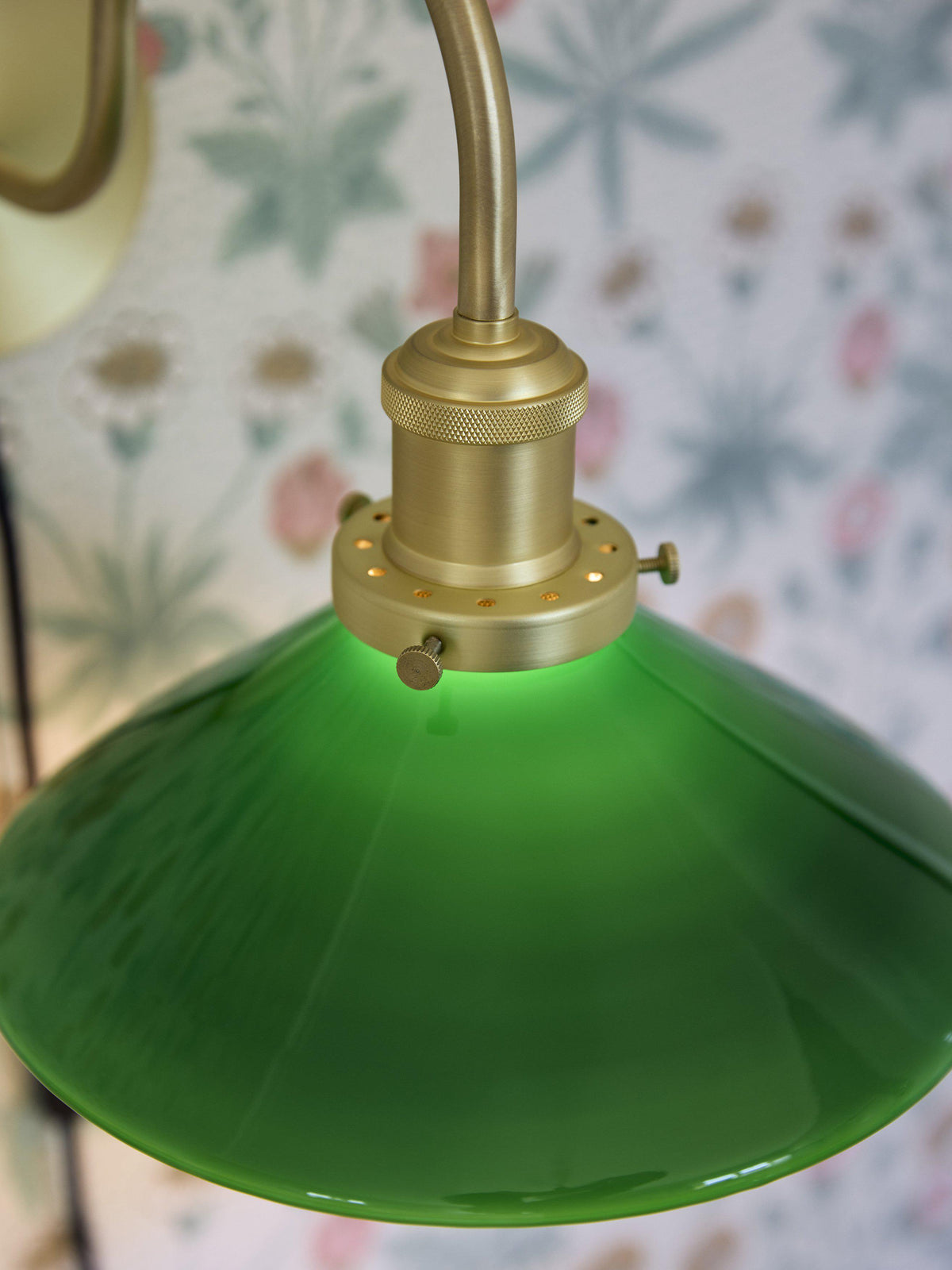 Axel Vägglampa – Grön 25 cm