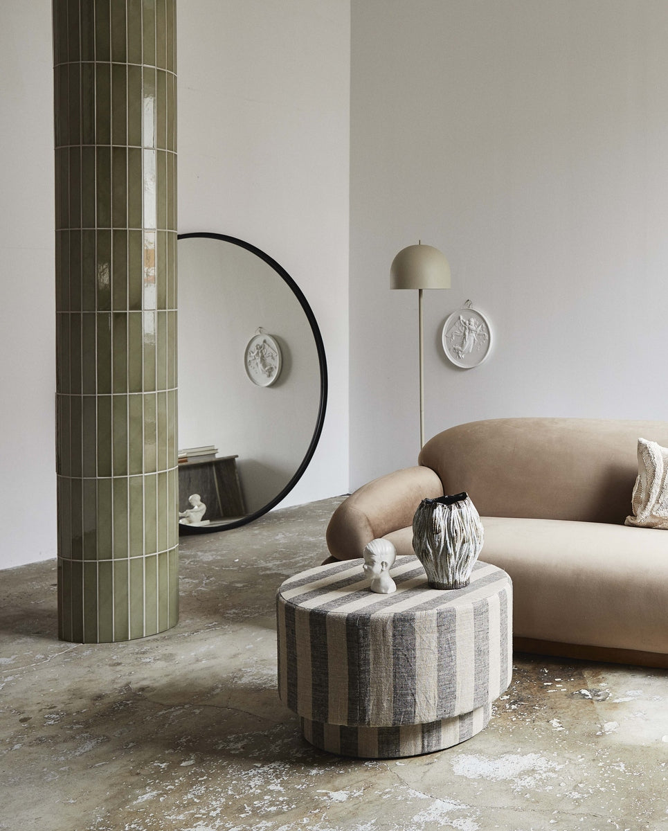 Nordal, LADOGA puff, randig – sand/svart