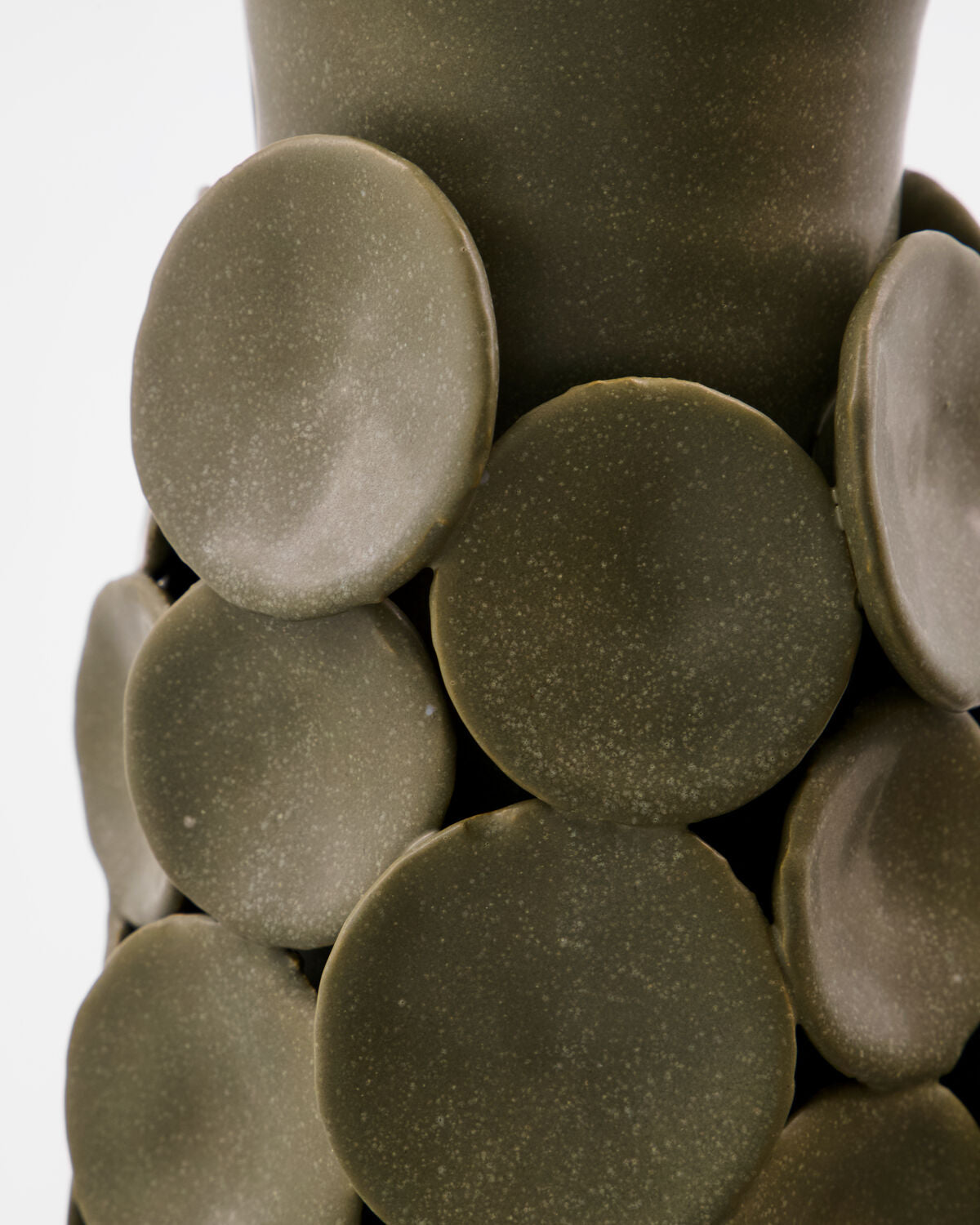 Vas, HDDot, Khaki
