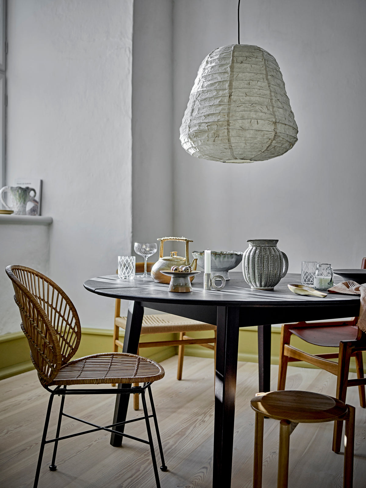 Bloomingville, Peron matbord, svart, FSC100%, ek®