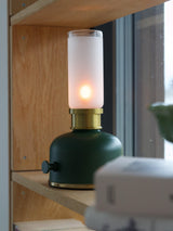 Frida Bordslampa – Mörkgrön 11x22 cm