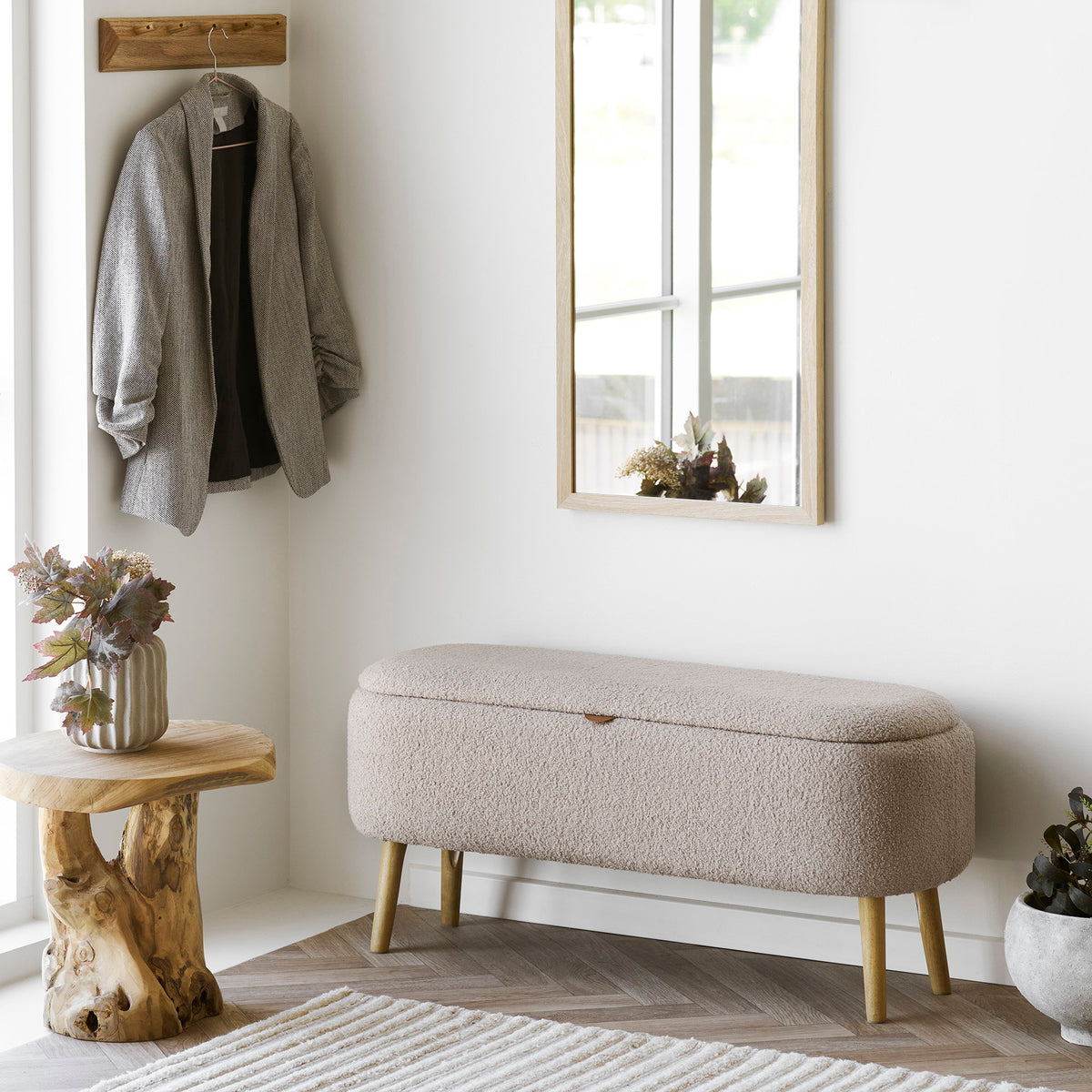 House Nordic, Harlow Bänk med Förvaring Bouclé Beige 95 cm