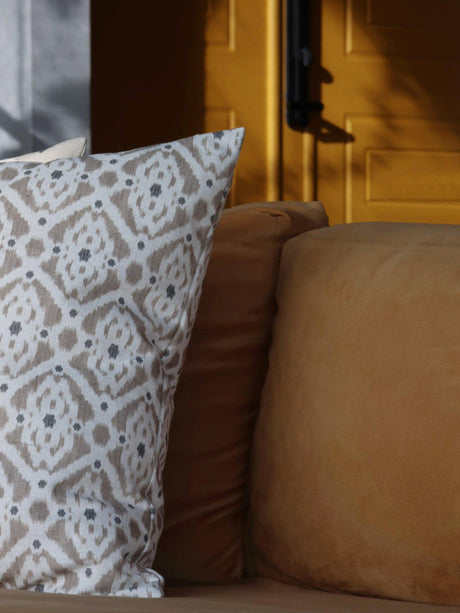 Ikat Kuddfodral Beige 50x50cm