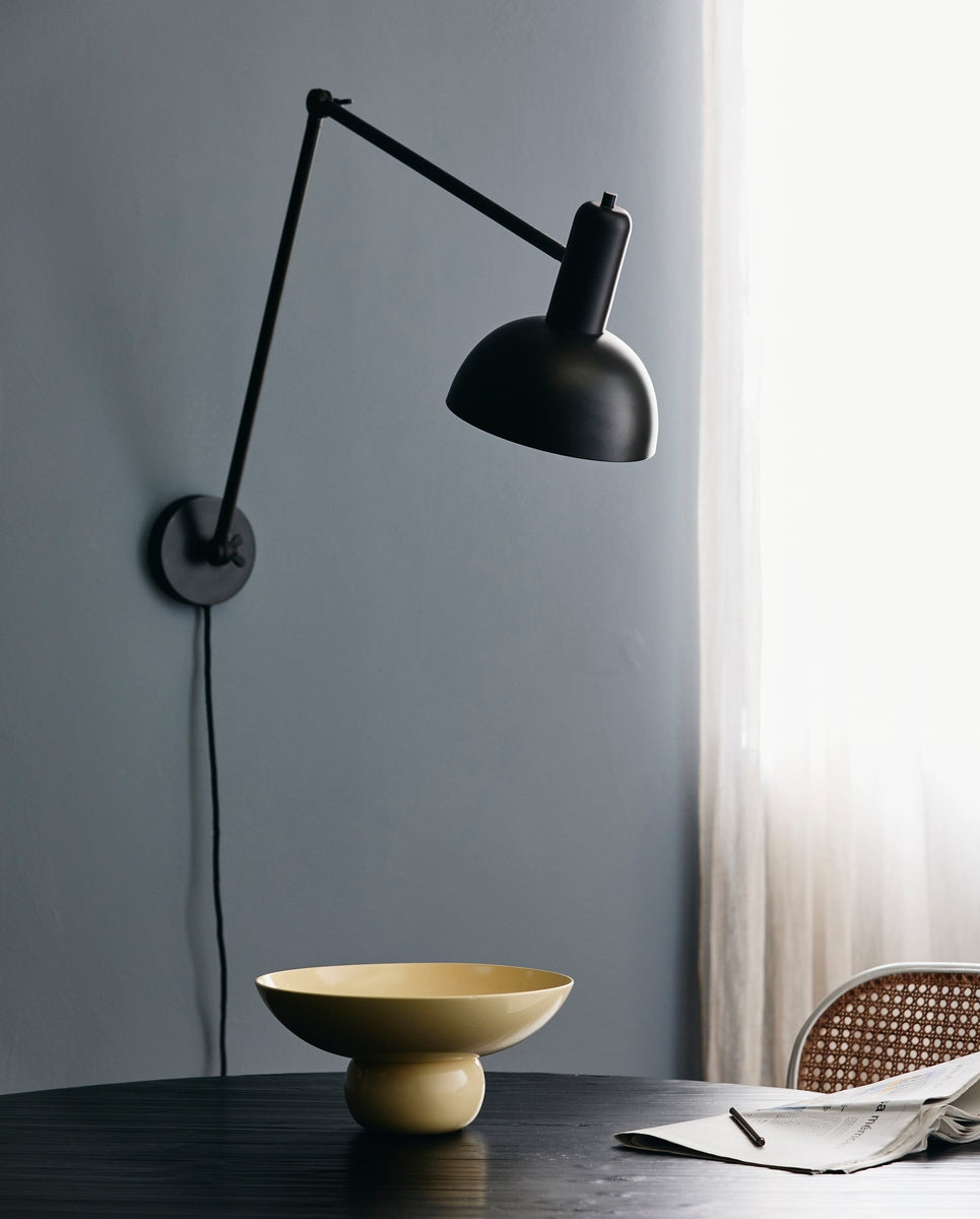 Nordal, FREYA vägglampa – svart