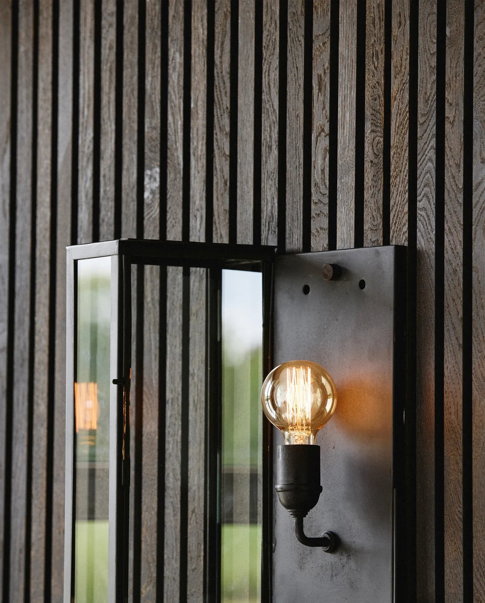 Nordal, EOS utomhusvägglampa – svart