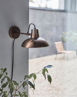 Vägglampa, HDDesk, Antik brun