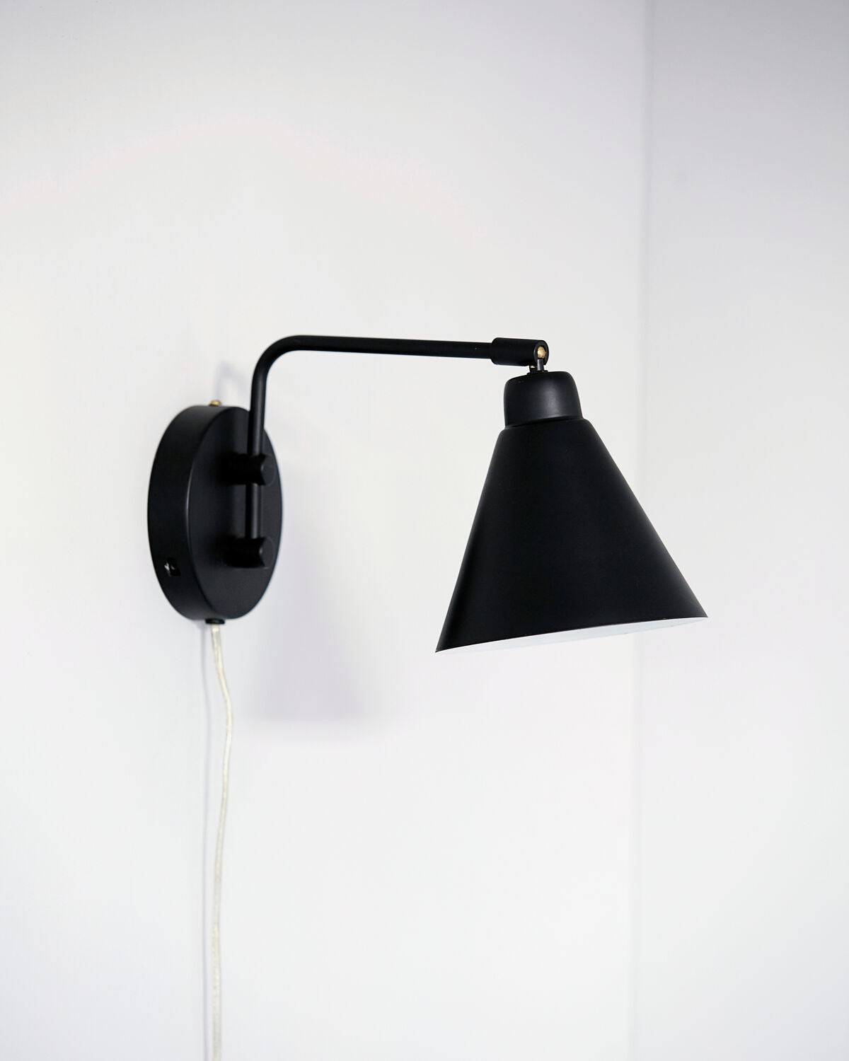 Vägglampa, HDGame, Svart