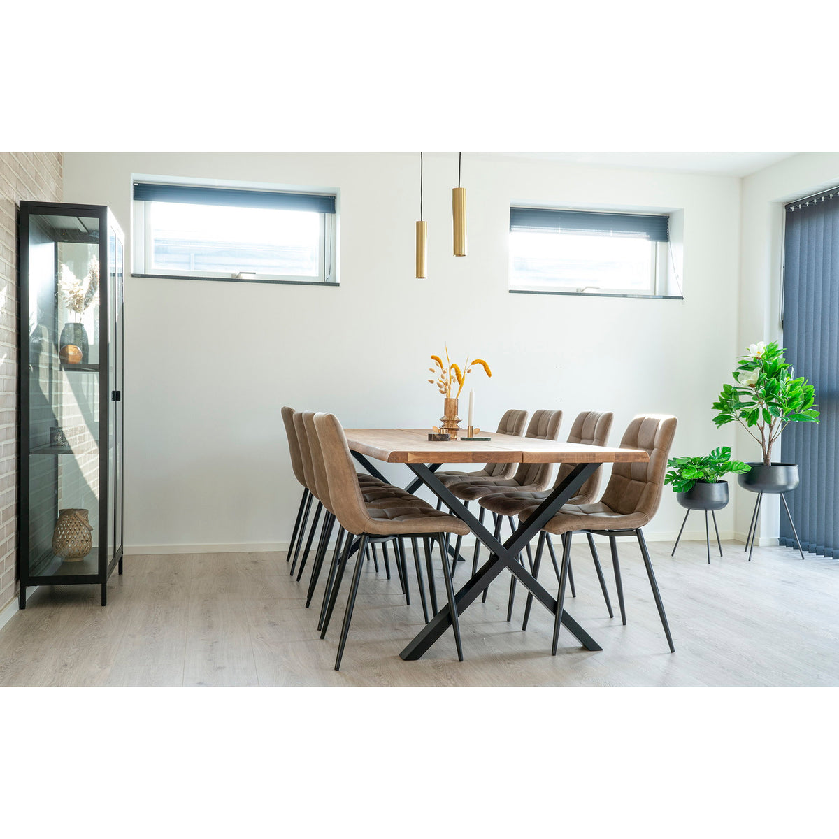 House Nordic, Toulon Matbord Ek Natur 240x95 cm