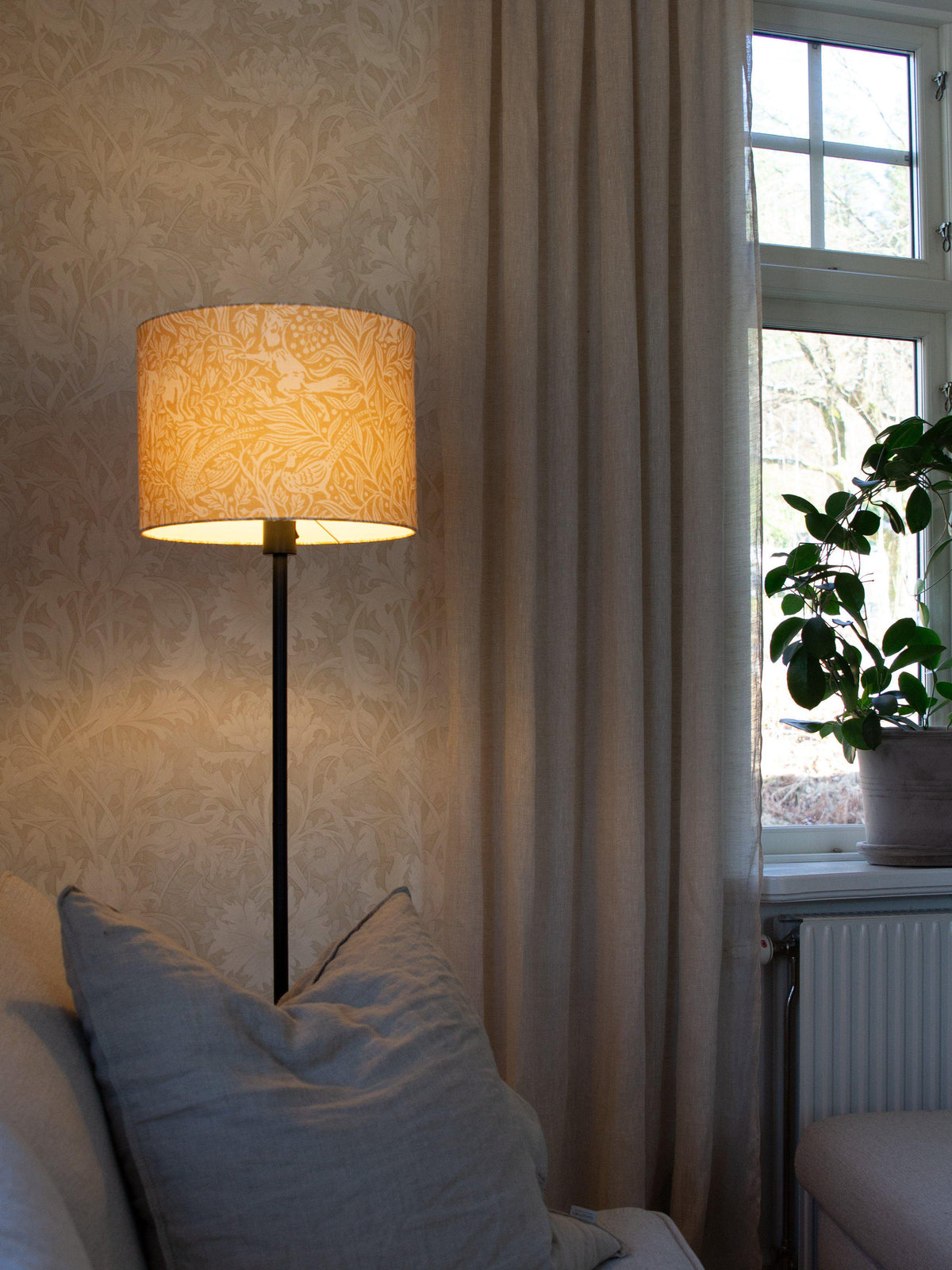 Sara Lampskärm – Eldertree gul 35 cm