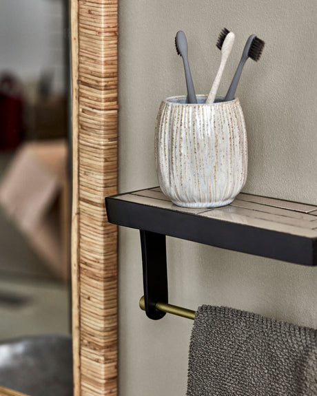 Hylla, HDTowel, Sand