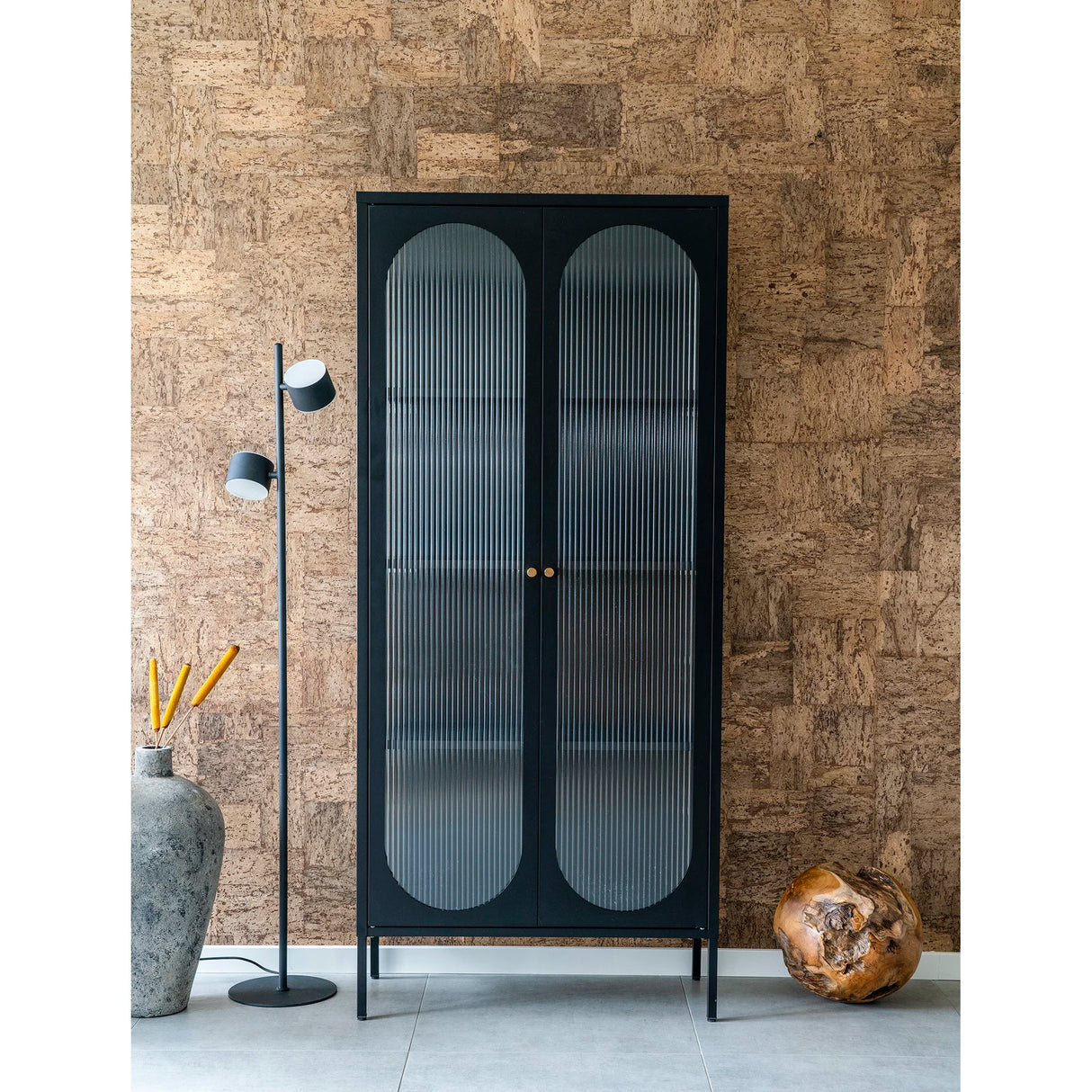 House Nordic, Adelaide Vitrinskåp Svart 180 cm