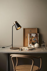 Luna Skrivbordslampa – Svart 60 cm