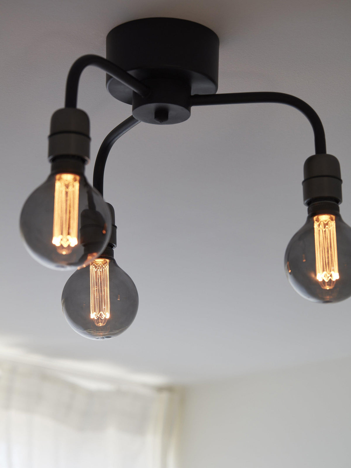 Loft Plafond – Svart 37 cm
