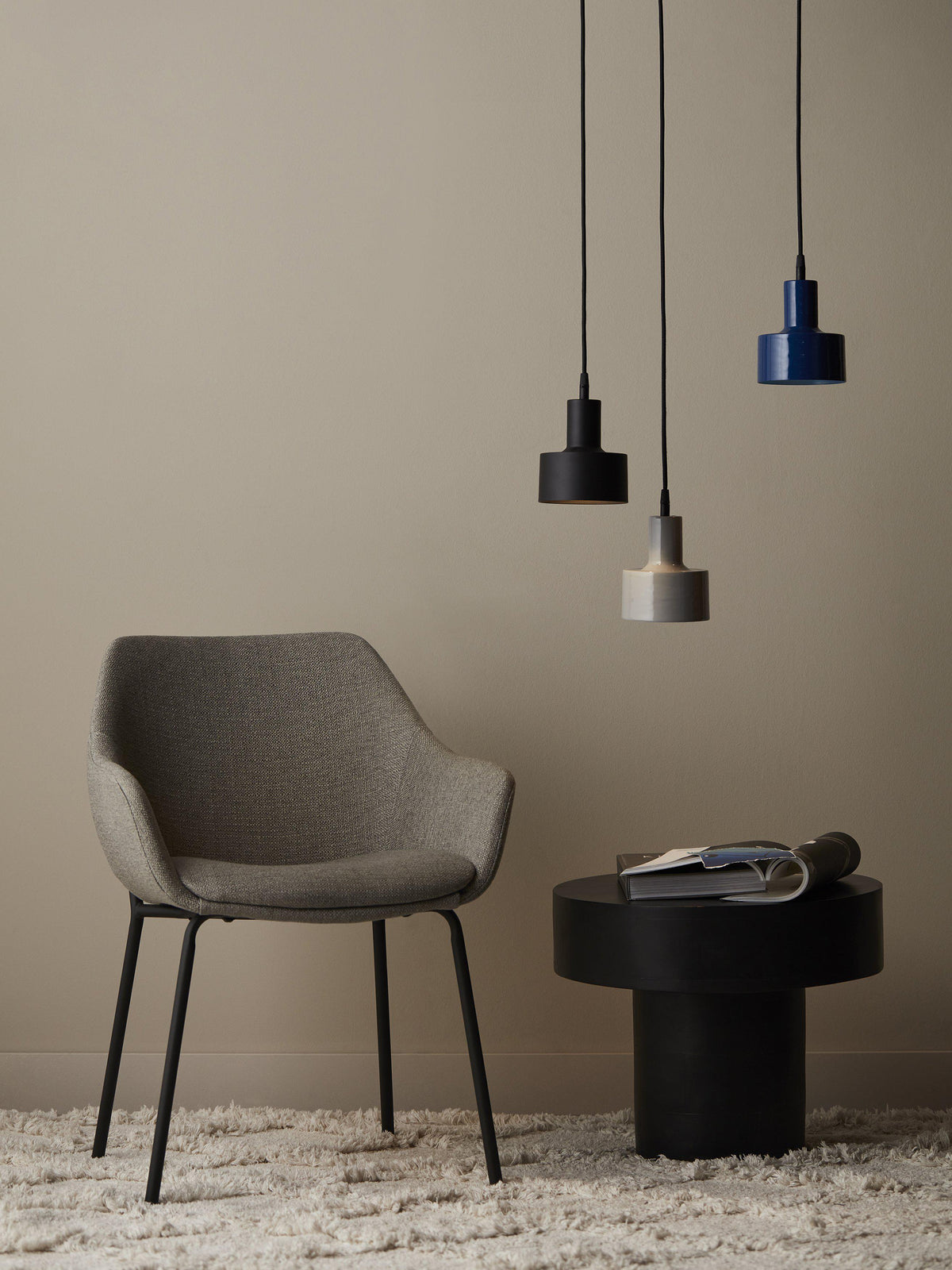 Solo Fönsterlampa – Blank grå 13 cm