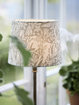 Liam Bordslampa – Eldertree grön 55 cm