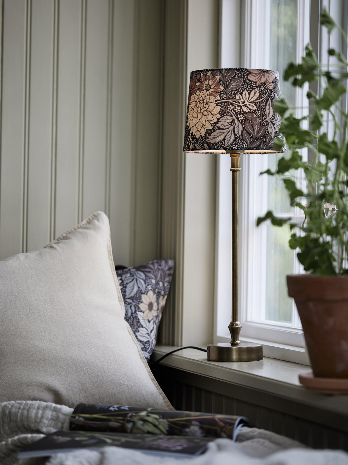 Sofia Lampskärm – Dahlia brun 20 cm
