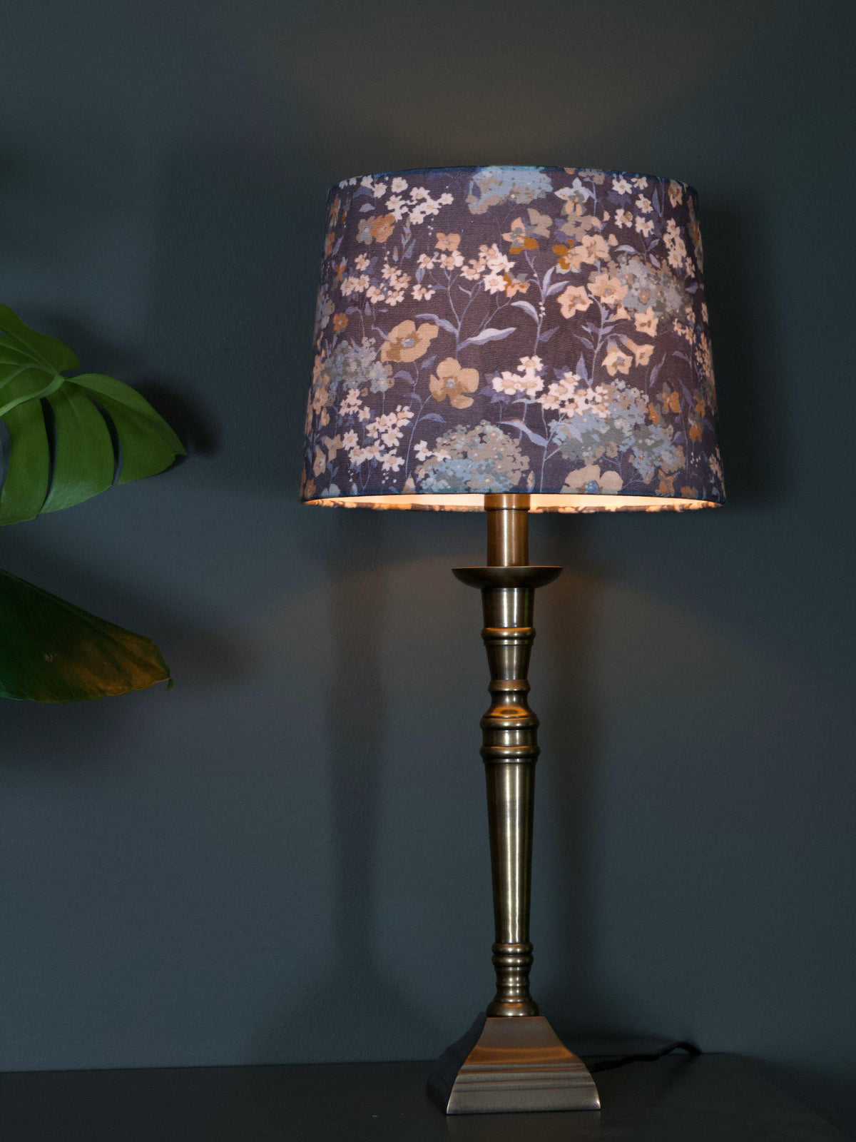 Sofia Lampskärm – Äng blå 25 cm