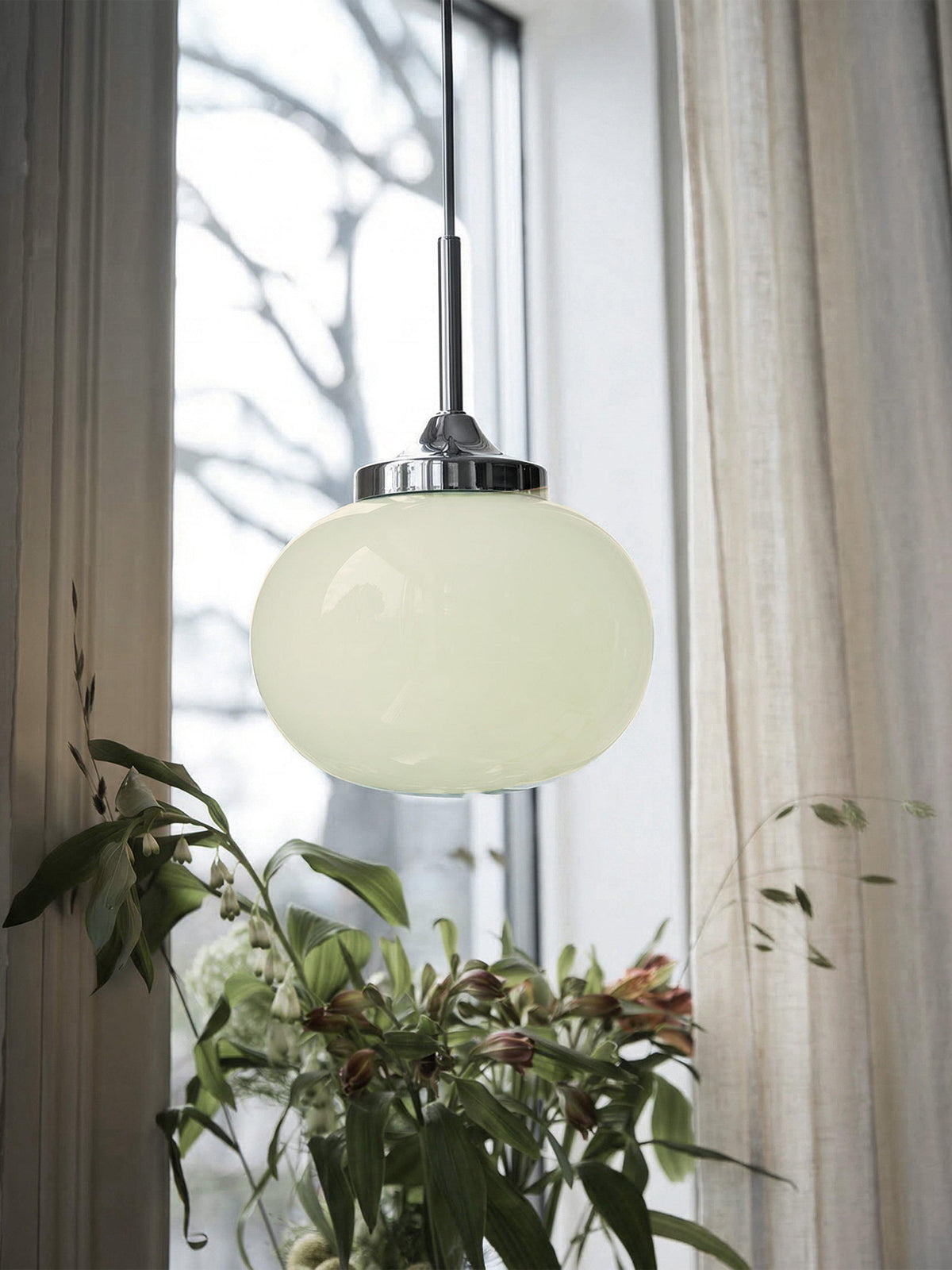 Elsy Fönsterlampa – Salvia krom D18 cm