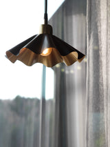 Aira Fönsterlampa – Svart/Mässing 25 cm