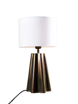 Aira Bordslampa – Oljad mässing 50 cm