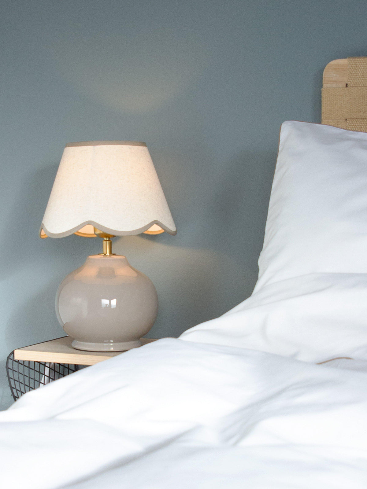 Nell Bordslampa – Nougat, 34 cm