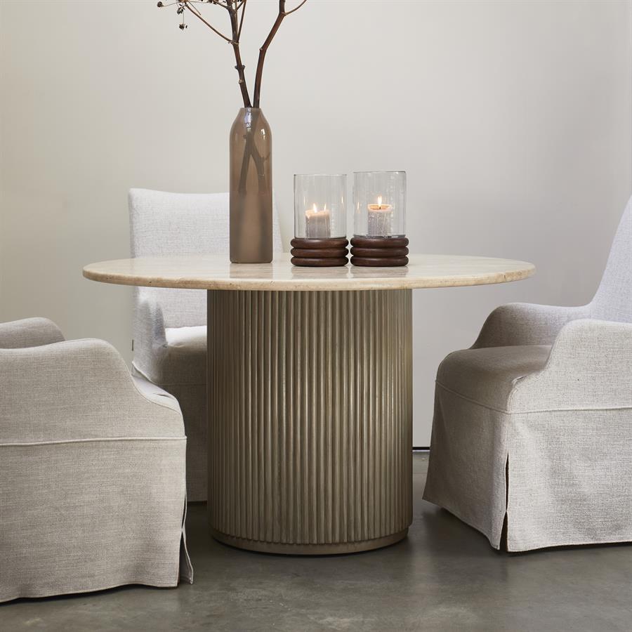 Riviera Maison, Villanova runt matbord i travertin och mangoträ – Beige, Ø 130 cm