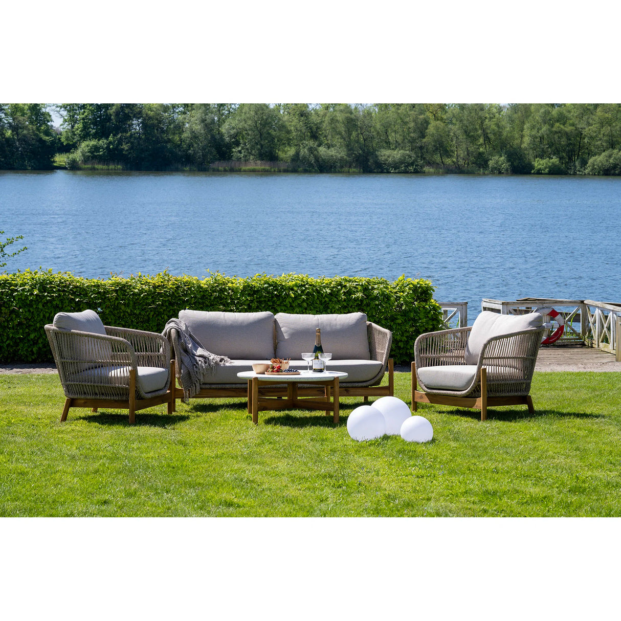 House Nordic, Terracina loungesoffa – akacia, beige, inklusive dyna