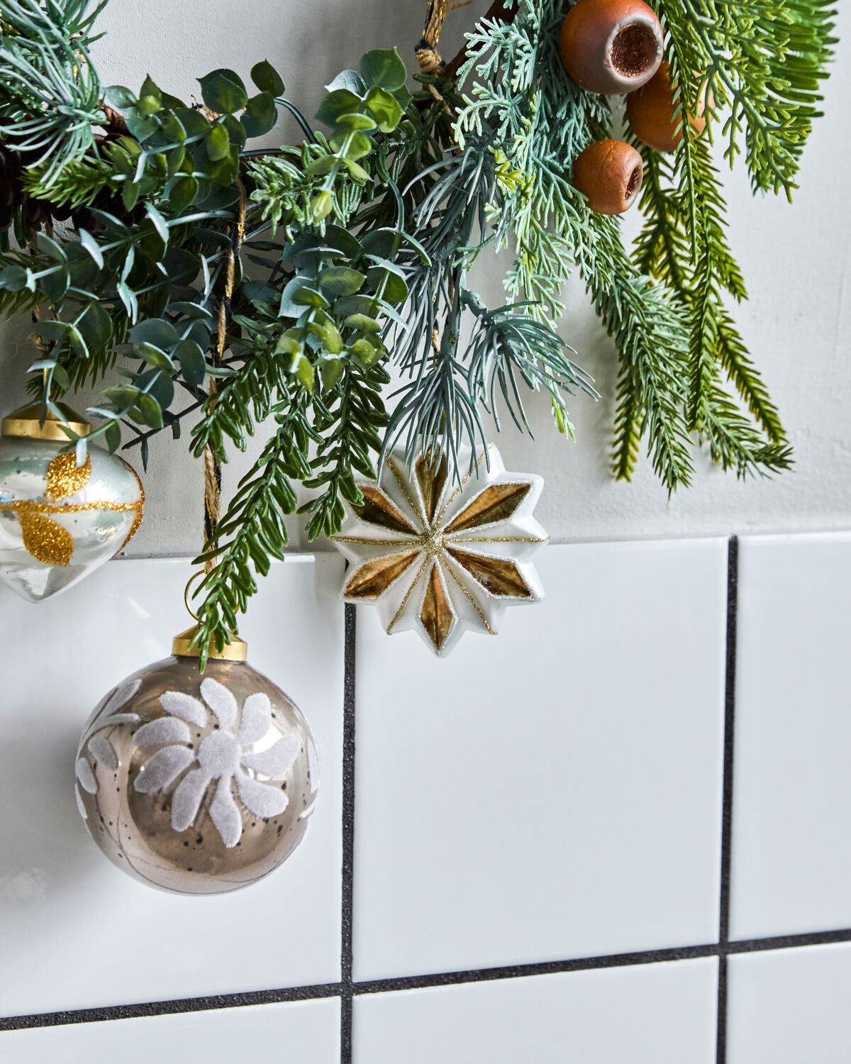Julprydnad, HDStella, Guld, Vit