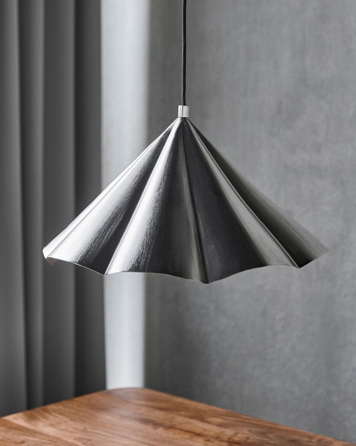 Lampa, HDFlola, Borstat silverfärg