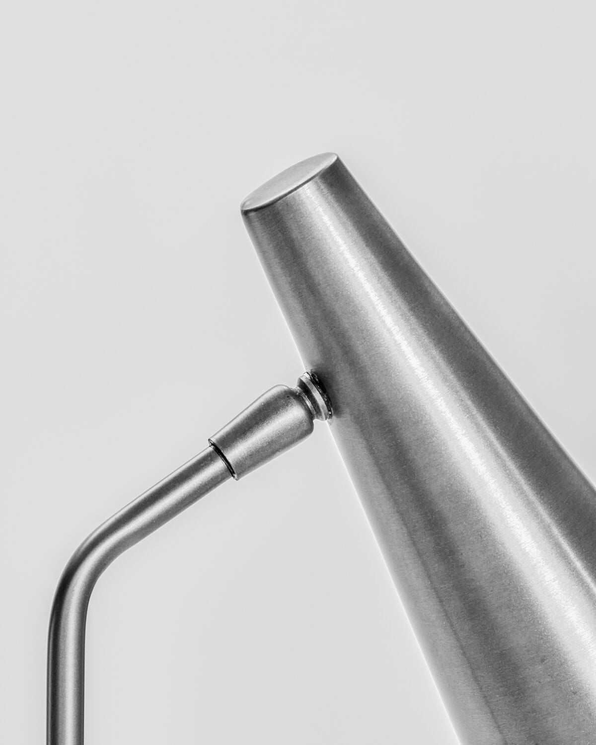Bordslampa, HDPrecise, Silver finish