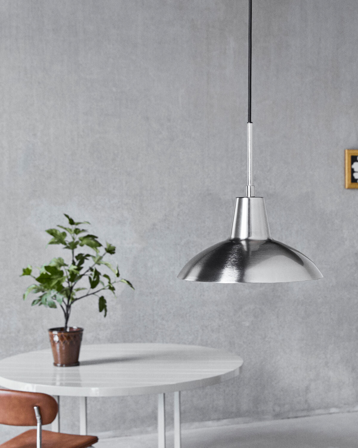 Lampa, HDDesk, Borstat silverfärg