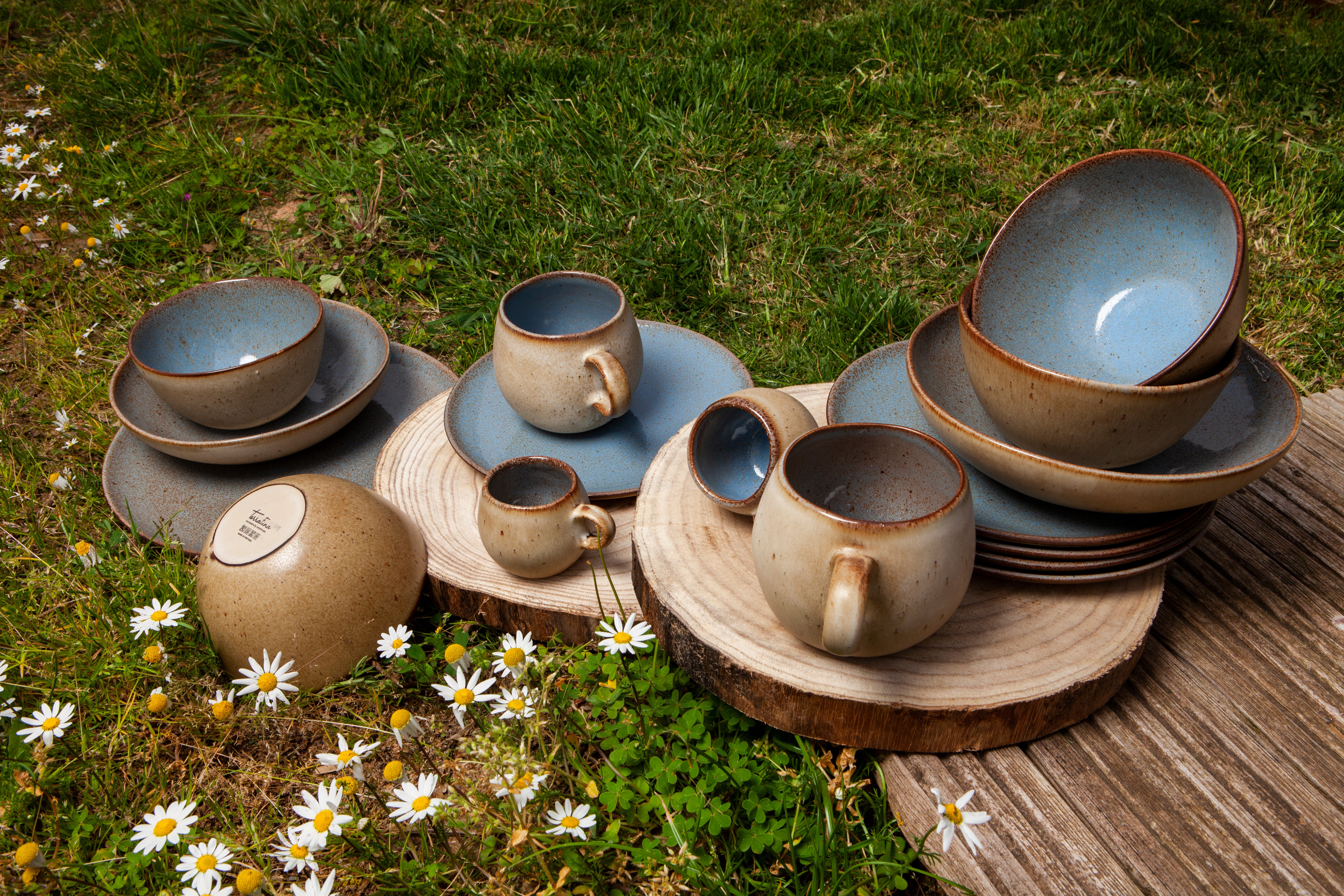 Blomfrön ljusblå pastaskål   (set om 4)