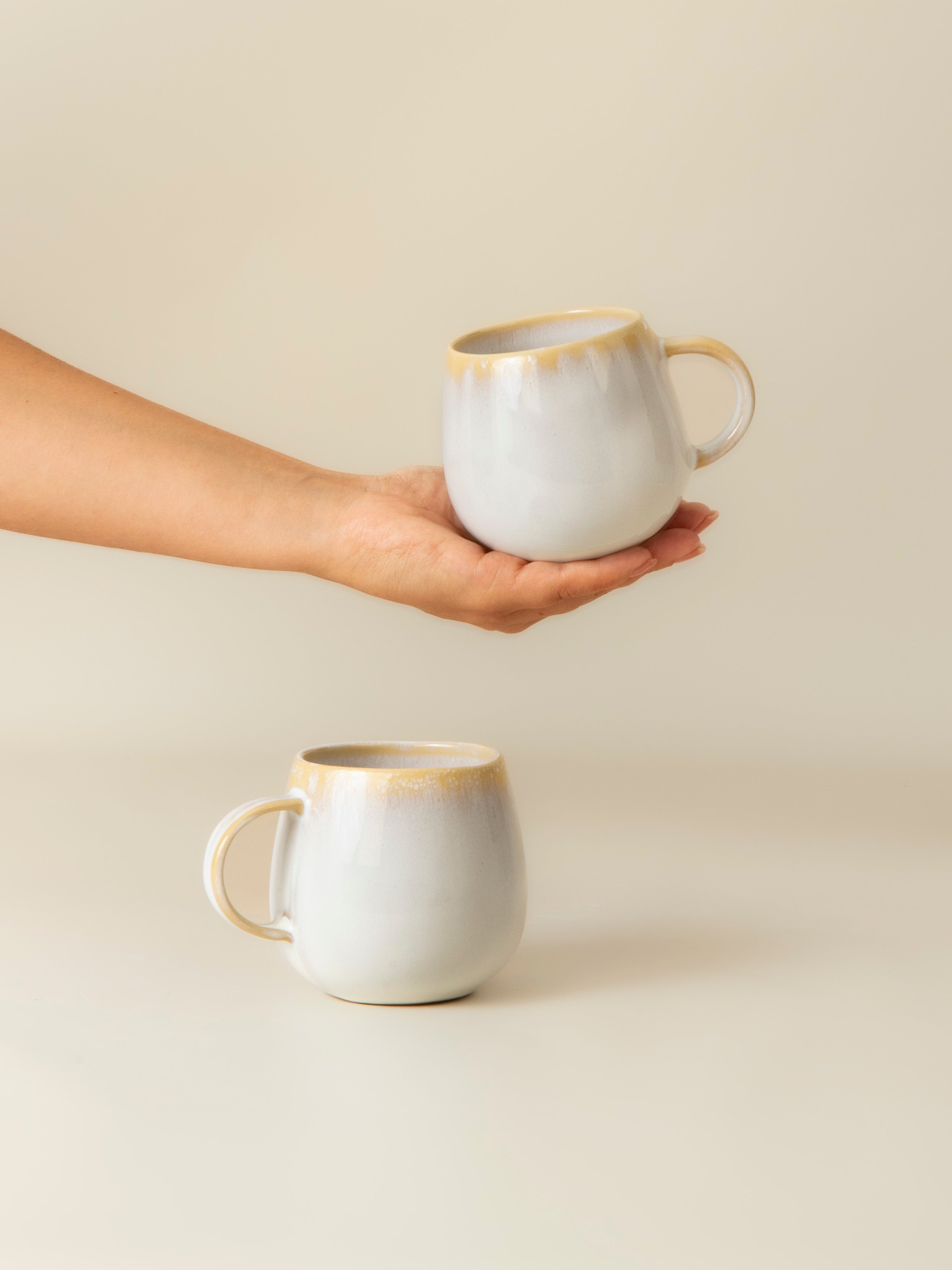 Amazonas vit mugg